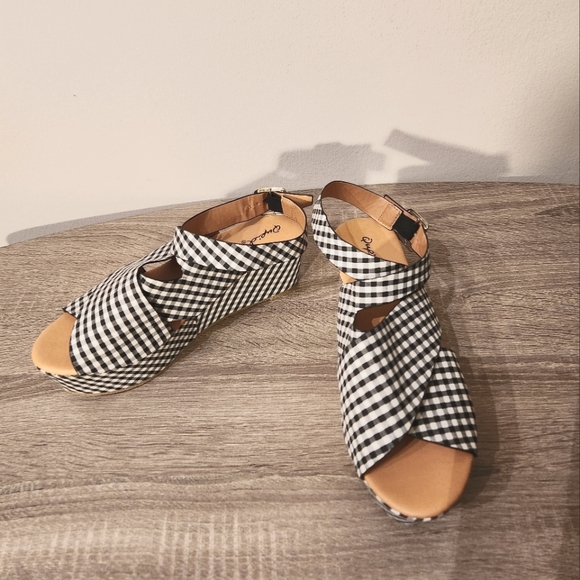 LADYS WEDGE SANDALS LADIES HIGH HEEL PLATFORM ANKLE STRAP SHOES SANDALS SAZE 7 - Picture 2 of 6